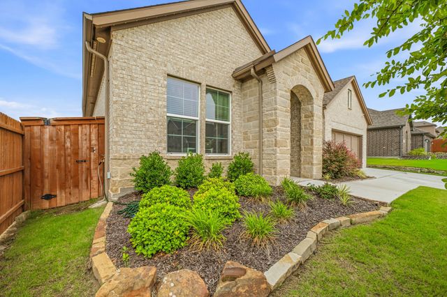 312 Honey Brook Lane, Aledo, TX 76008