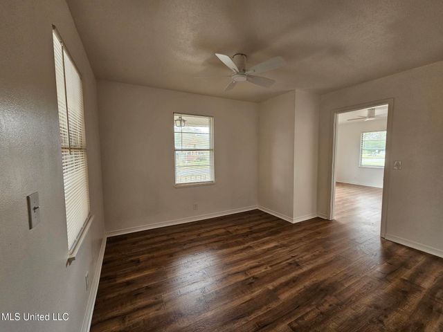 2485 Carter Road, Biloxi, MS 39531