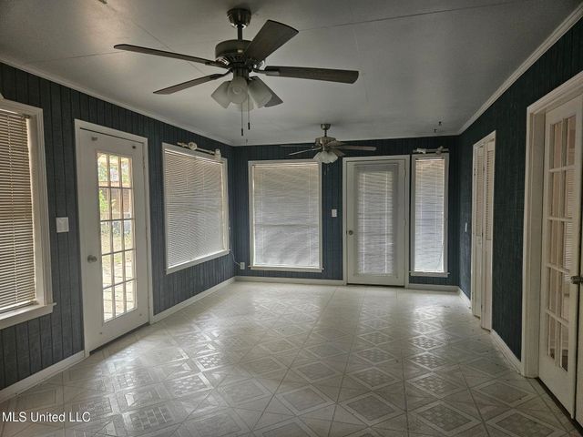 2485 Carter Road, Biloxi, MS 39531