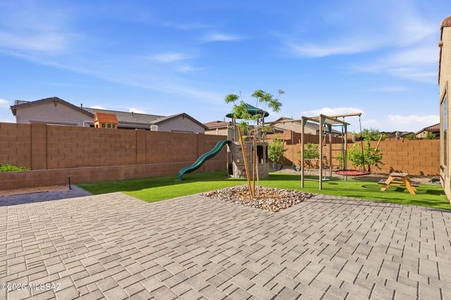 10937 N Ledge Stone Drive, Oro Valley, AZ 85742