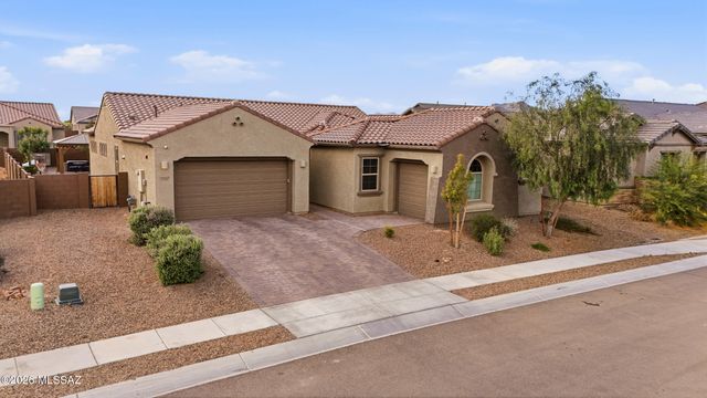 10937 N Ledge Stone Drive, Oro Valley, AZ 85742