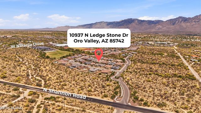 10937 N Ledge Stone Drive, Oro Valley, AZ 85742
