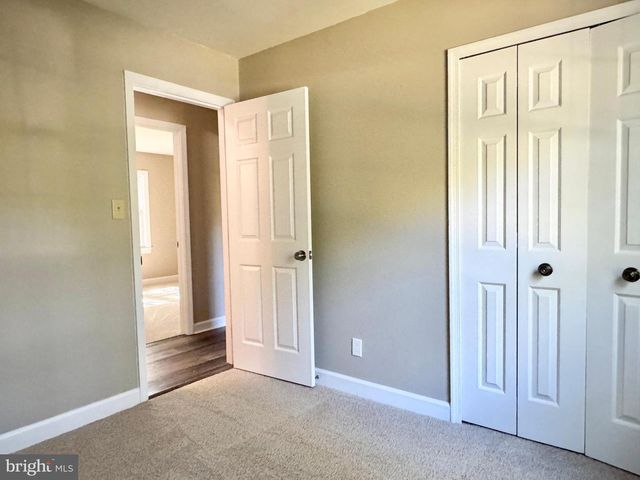 2 KELLY CT, Fredericksburg, VA 22407