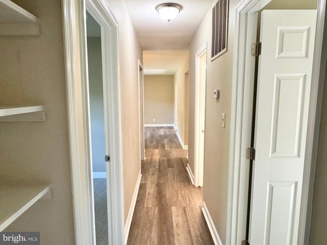 2 KELLY CT, Fredericksburg, VA 22407