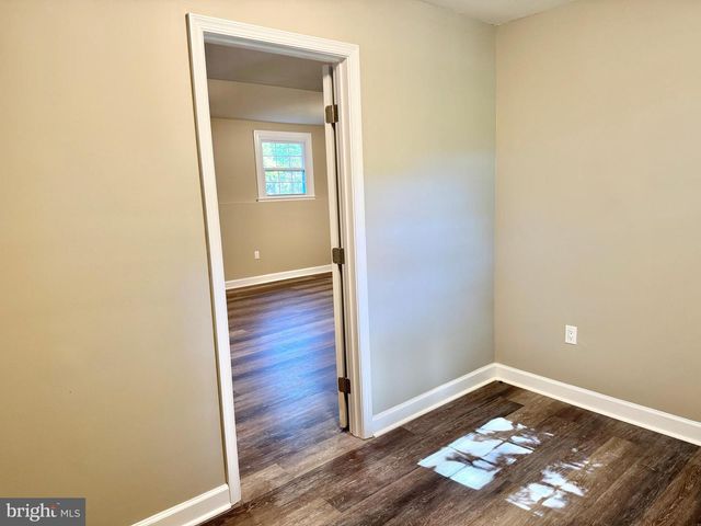2 KELLY CT, Fredericksburg, VA 22407
