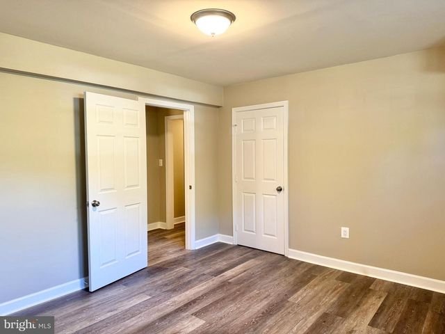 2 KELLY CT, Fredericksburg, VA 22407