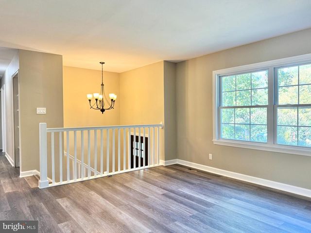 2 KELLY CT, Fredericksburg, VA 22407
