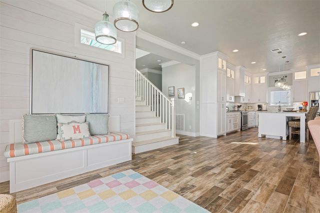 3116 James, Crystal Beach, TX 77650