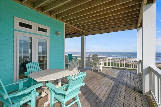 3116 James, Crystal Beach, TX 77650