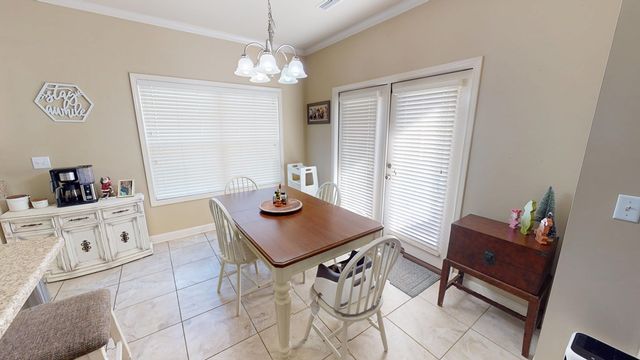 121 Tanglewood Drive, Headland, AL 36345