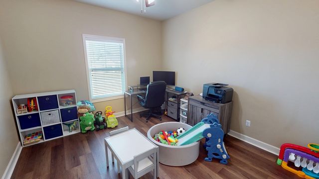 121 Tanglewood Drive, Headland, AL 36345