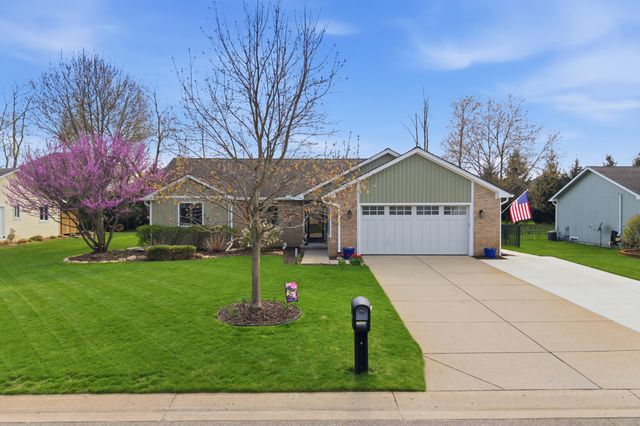 3111 Smugglers Ridge, Commerce Twp, MI 48390