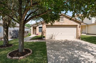 5624 Thunder Gulch DR, Del Valle, TX 78617