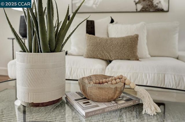 1317 Ptarmigan Dr 6, Walnut Creek, CA 94595