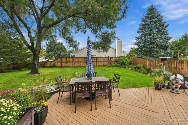1105 Appleton Lane, Geneva, IL 60134