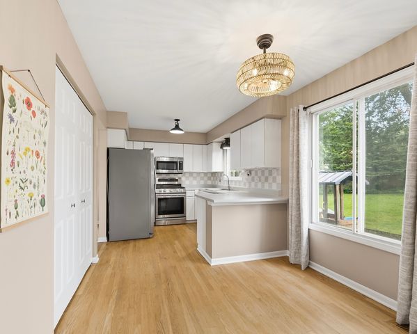 1105 Appleton Lane, Geneva, IL 60134