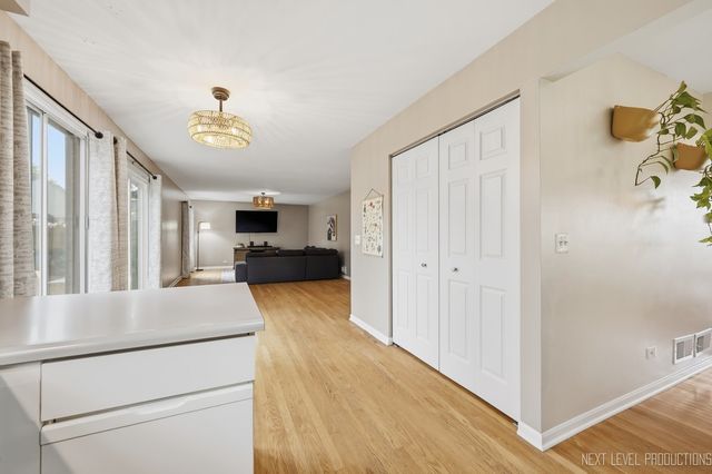 1105 Appleton Lane, Geneva, IL 60134
