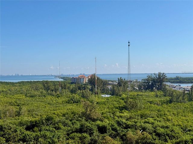 10851 MANGROVE CAY LANE NE 1212, St Petersburg, FL 33716