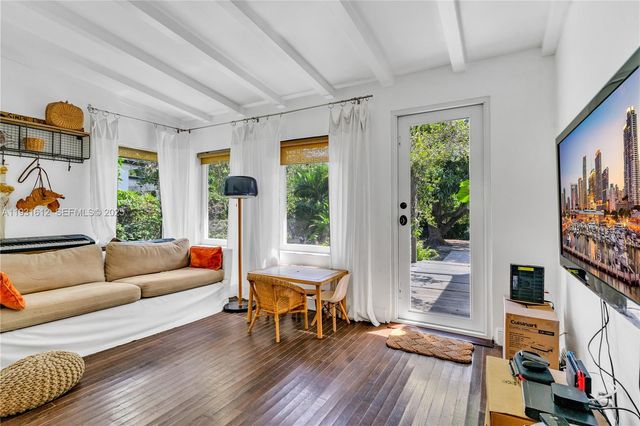 419 SW 30th Rd, Miami, FL 33129