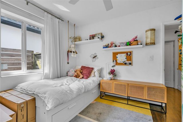 419 SW 30th Rd, Miami, FL 33129