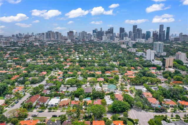 419 SW 30th Rd, Miami, FL 33129