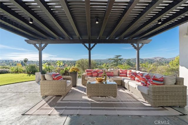 23534 Aetna, Woodland Hills, CA 91367