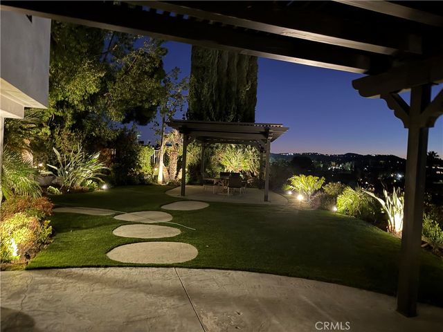 23534 Aetna, Woodland Hills, CA 91367