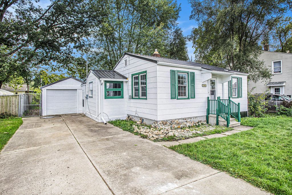 1243 W Territorial Road W, Battle Creek City, MI 49015