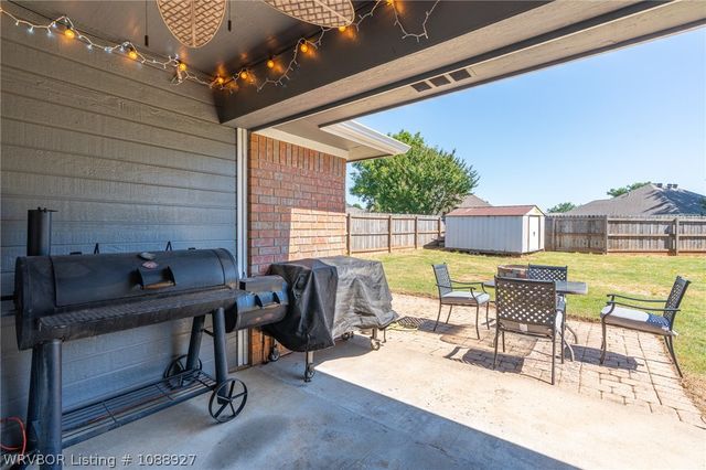 6413 Parkfront Drive, Fort Smith, AR 72916