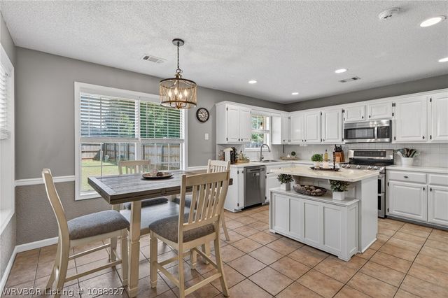 6413 Parkfront Drive, Fort Smith, AR 72916