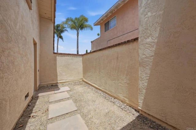 2839 Cazadero Drive, Carlsbad, CA 92009