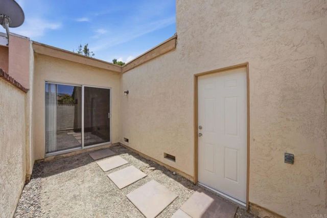 2839 Cazadero Drive, Carlsbad, CA 92009