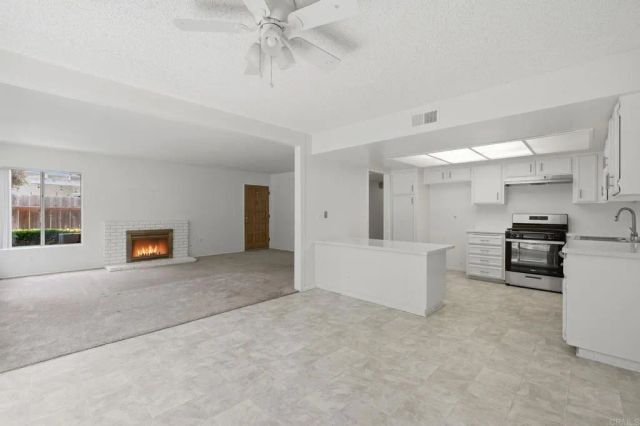 2839 Cazadero Drive, Carlsbad, CA 92009