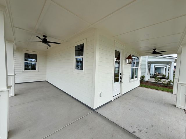 785 Blueway Avenue, Summerville, SC 29486