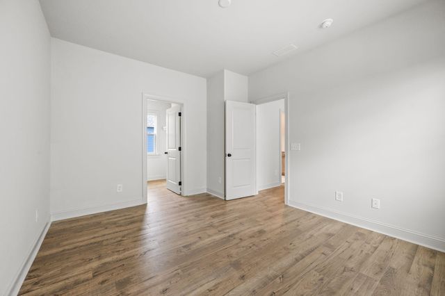785 Blueway Avenue, Summerville, SC 29486