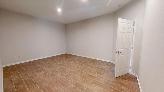 4801 Fireside Court, Granbury, TX 76049
