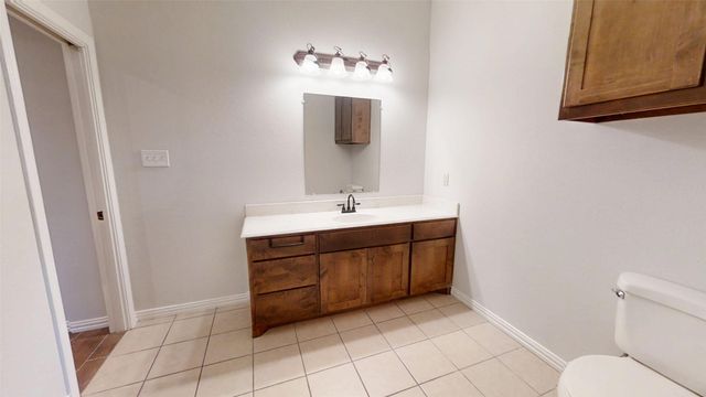 4801 Fireside Court, Granbury, TX 76049