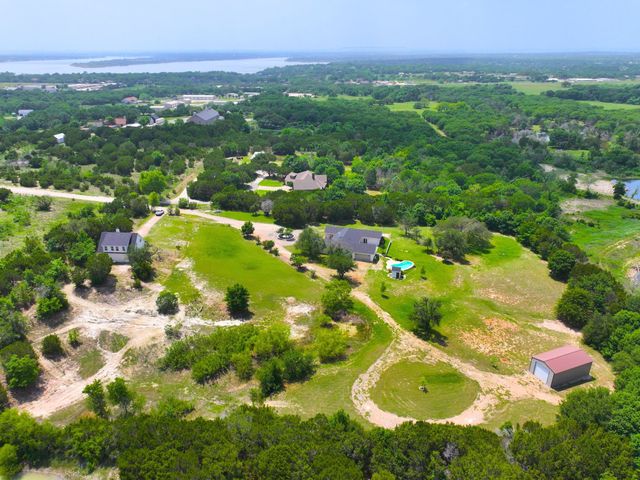 4801 Fireside Court, Granbury, TX 76049