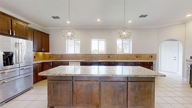 4801 Fireside Court, Granbury, TX 76049