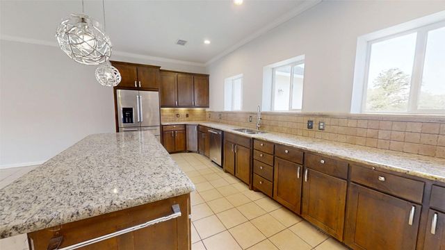 4801 Fireside Court, Granbury, TX 76049