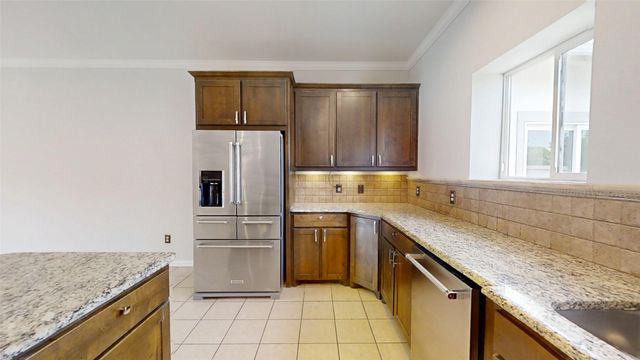4801 Fireside Court, Granbury, TX 76049