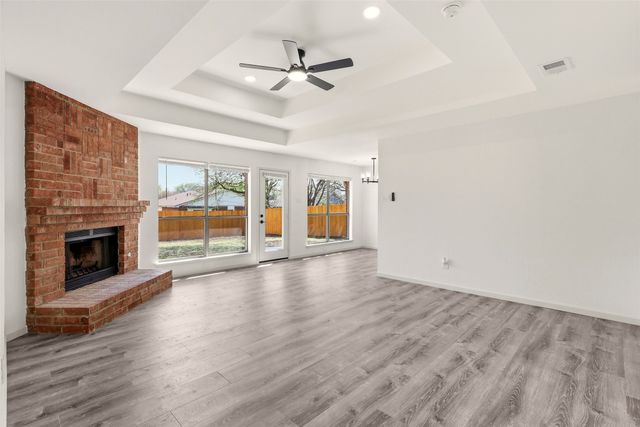 122 Sidney Drive, Glenn Heights, TX 75154