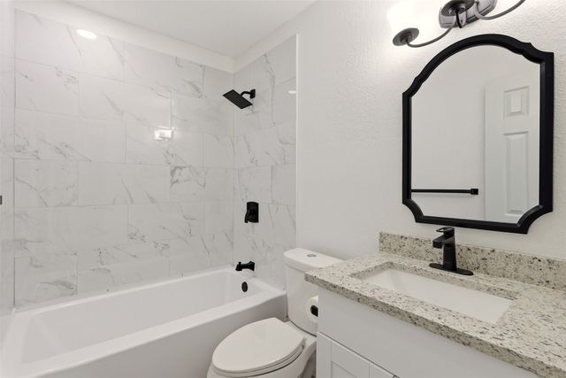 122 Sidney Drive, Glenn Heights, TX 75154