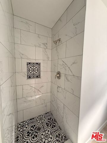 7536 Shoup Avenue, West Hills (los Angeles), CA 91307