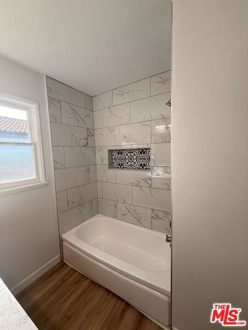 7536 Shoup Avenue, West Hills (los Angeles), CA 91307