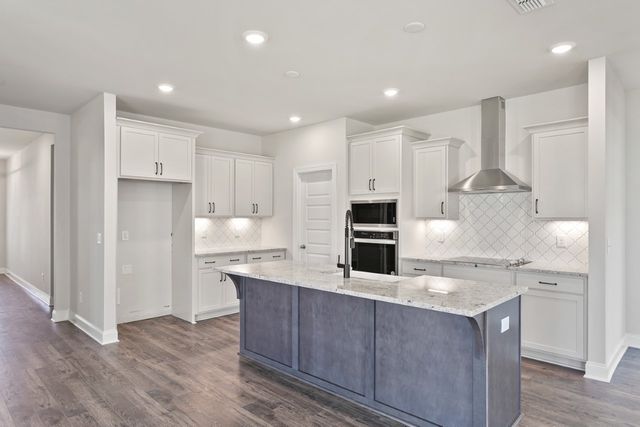 100 Riverview Run, Madison, TN 37115