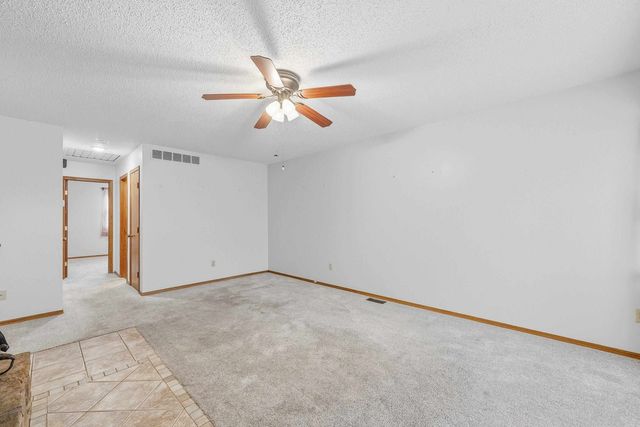 3912 S Arapaho, Wichita, KS 67215
