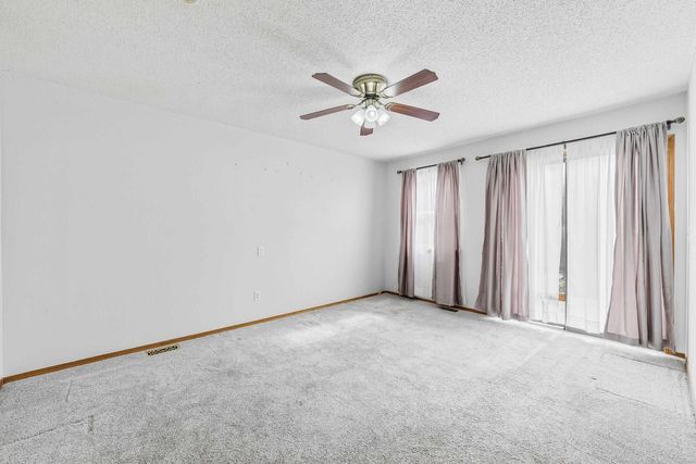 3912 S Arapaho, Wichita, KS 67215