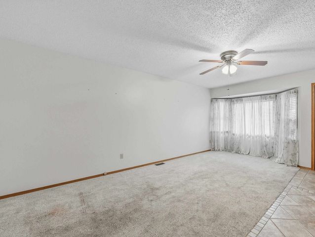 3912 S Arapaho, Wichita, KS 67215