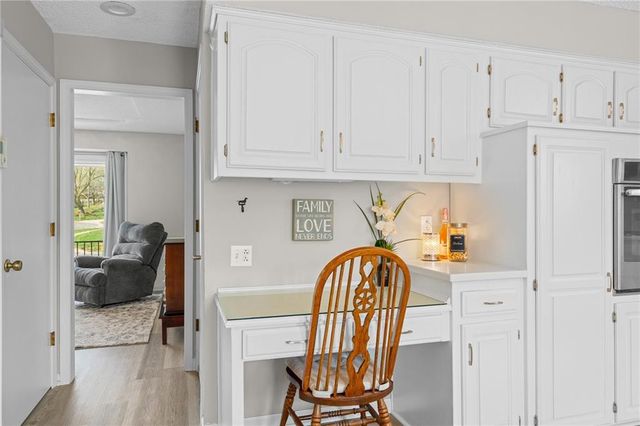 7623 Slater Street, Overland Park, KS 66204